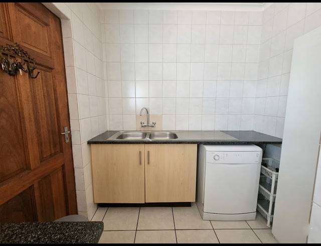 3 BEDROOM TOWNHOUSE FOR SALE IN DUNCANVILLE